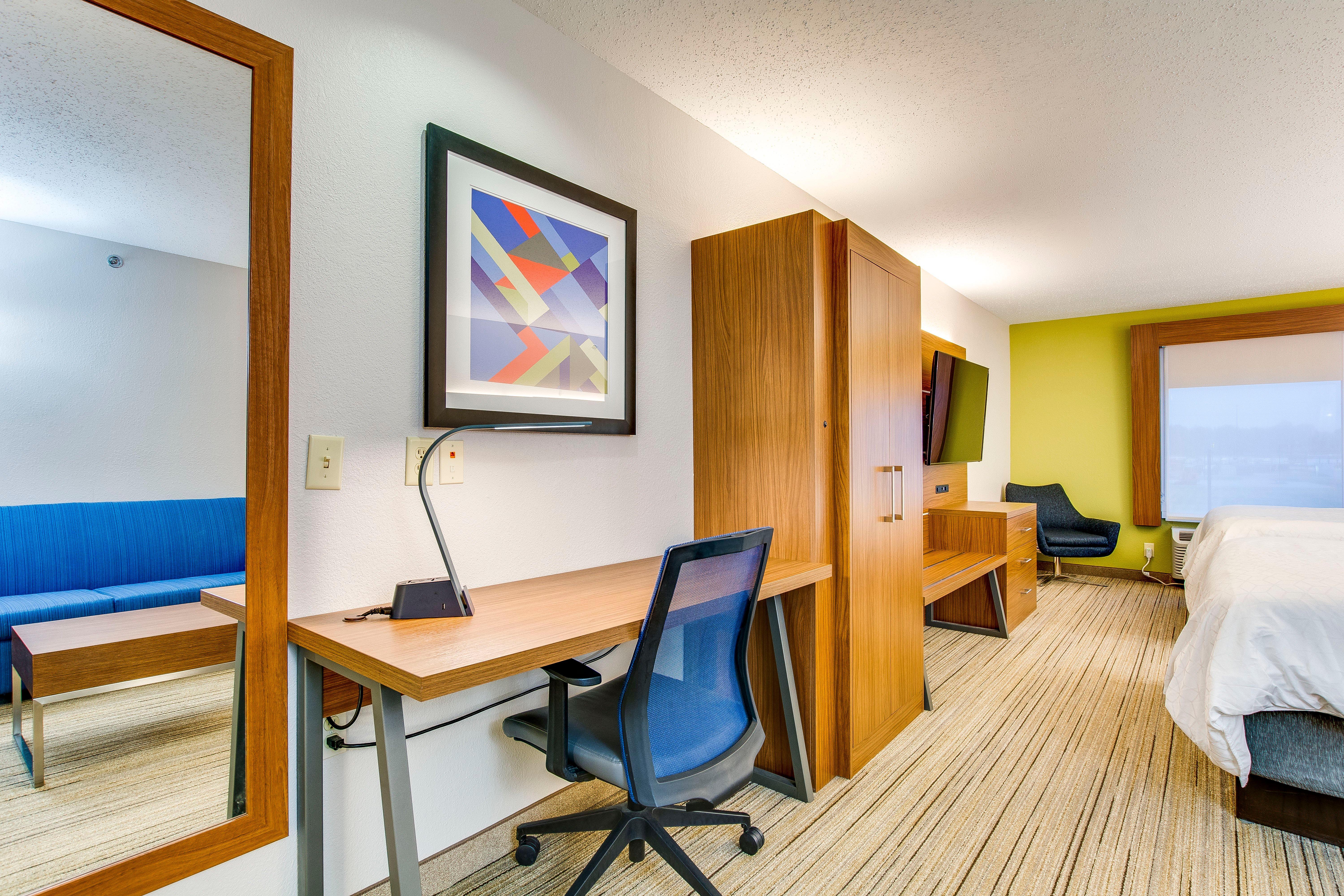 Holiday Inn Express Vincennes Bagian luar foto