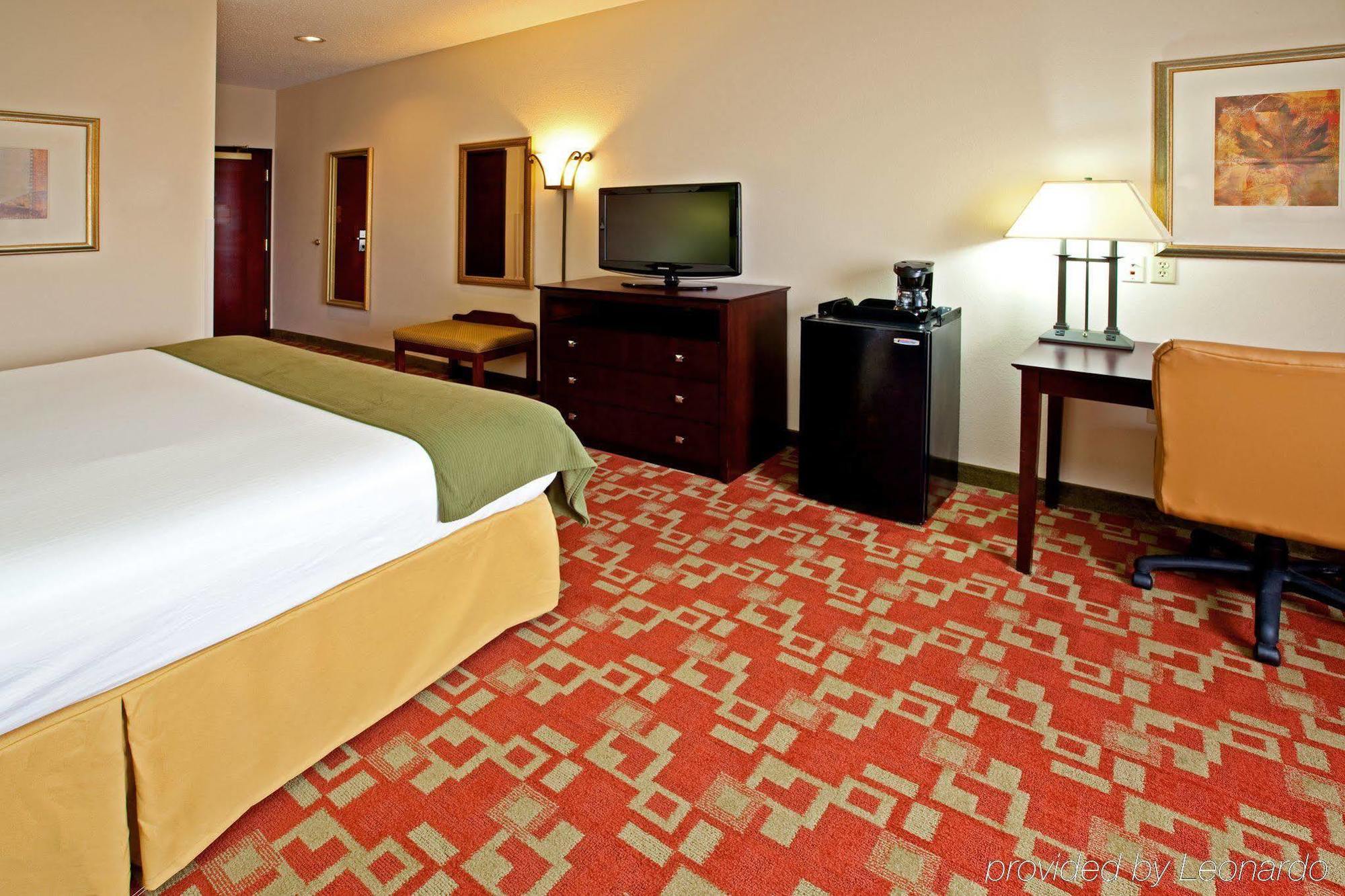 Holiday Inn Express Vincennes Ruang foto
